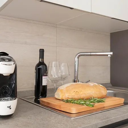 Abbraccio Di Mare- Relax Vicino Al Porto * ليفورنو