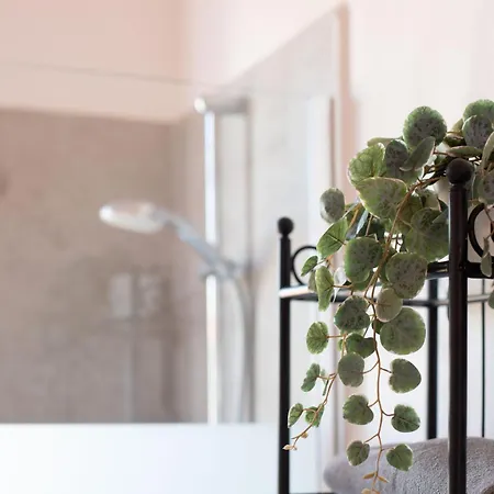 Abbraccio Di Mare- Relax Vicino Al Porto شقة