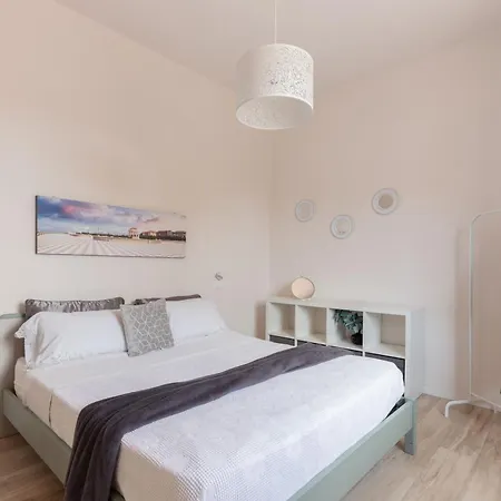 Abbraccio Di Mare- Relax Vicino Al Porto ليفورنو