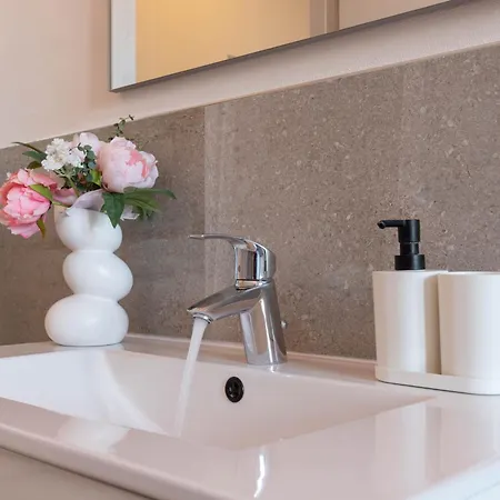 شقة Abbraccio Di Mare- Relax Vicino Al Porto *