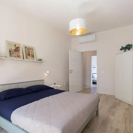 شقة Abbraccio Di Mare- Relax Vicino Al Porto ليفورنو