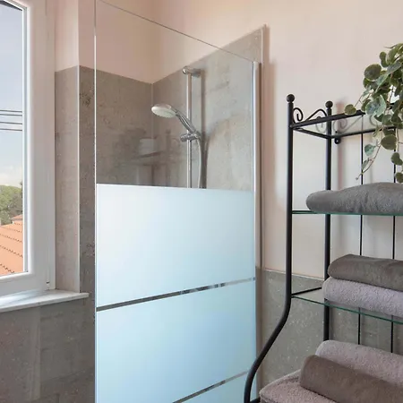 Abbraccio Di Mare- Relax Vicino Al Porto * ليفورنو